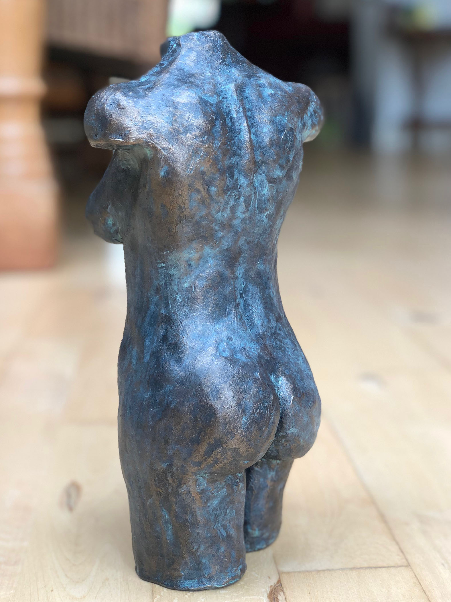 Achterzijde torso in neolith.