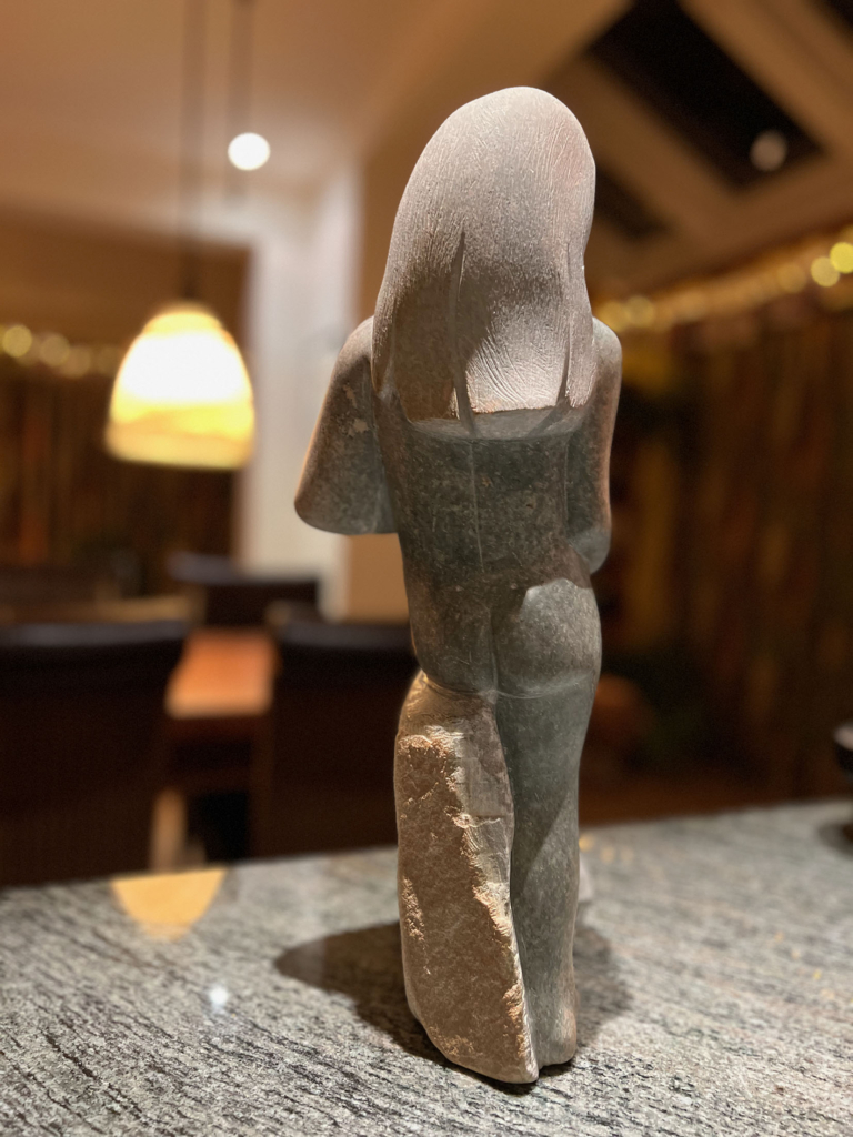 Beeldje van zwangere vrouw